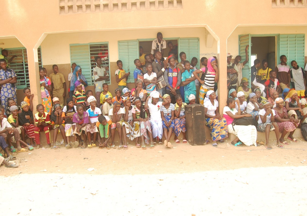 Sensibilisation des adolescents dans un collège du Nord